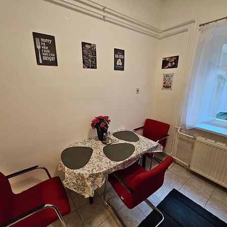 Pet Friendly 2Bdr Apartment Budapest Eksteriør bilde