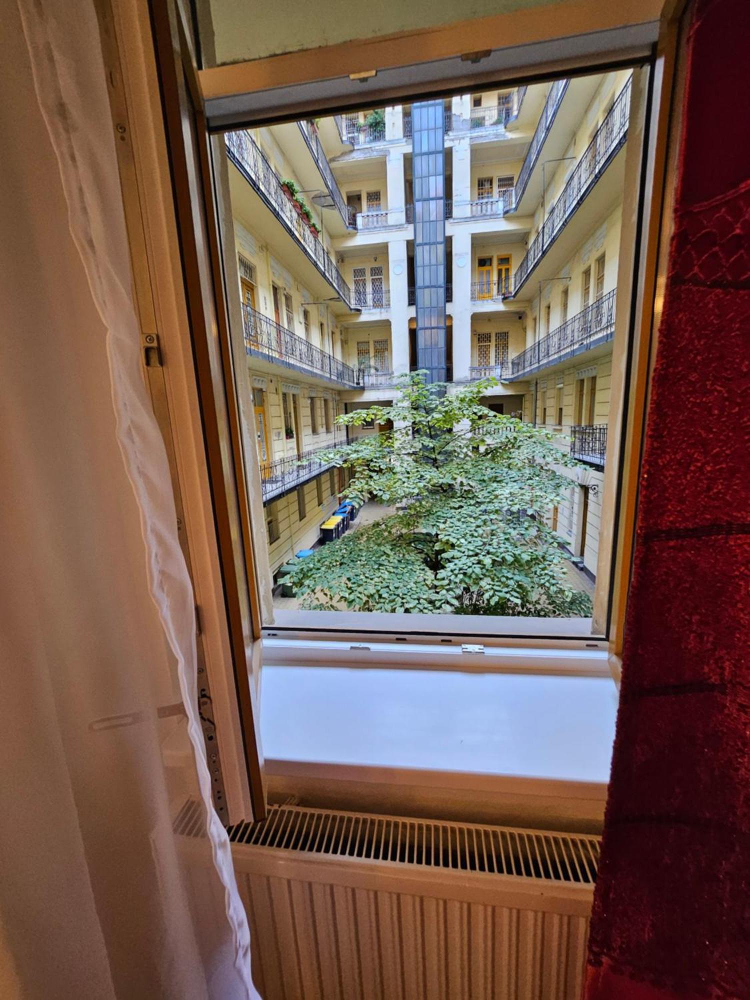 Pet Friendly 2Bdr Apartment Budapest Eksteriør bilde